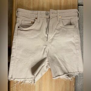 H&M off white jean shorts.